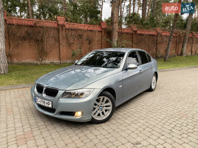 Серый БМВ 3 Серия, объемом двигателя 2 л и пробегом 217 тыс. км за 8500 $, фото 24 на Automoto.ua