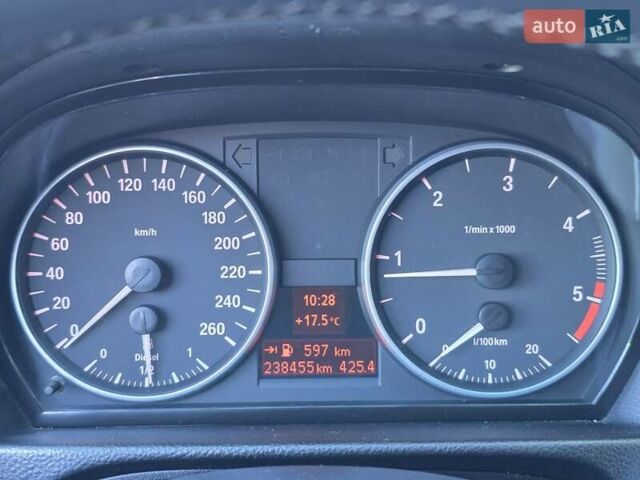 Серый БМВ 3 Серия, объемом двигателя 2 л и пробегом 238 тыс. км за 6900 $, фото 13 на Automoto.ua