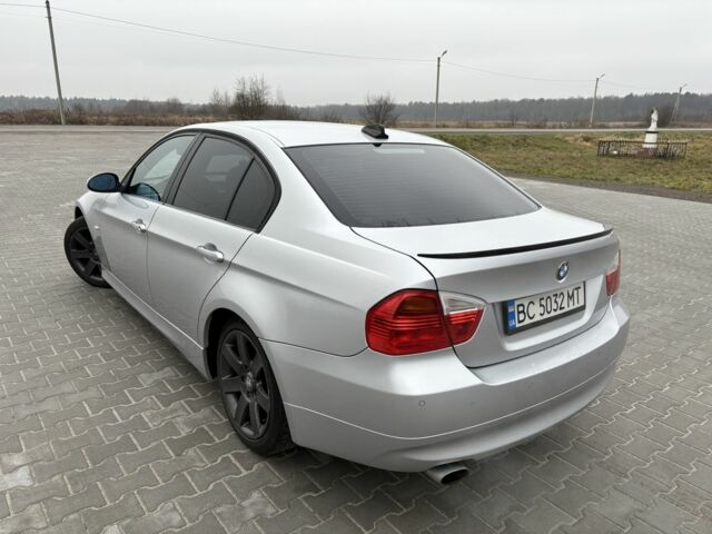 Серый БМВ 3 Серия, объемом двигателя 2 л и пробегом 266 тыс. км за 5999 $, фото 6 на Automoto.ua