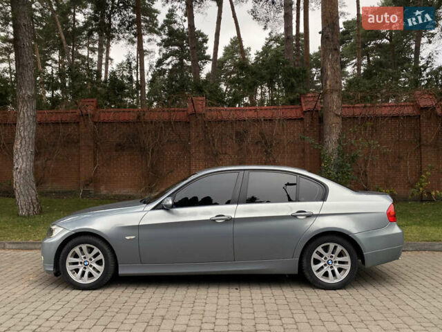 Серый БМВ 3 Серия, объемом двигателя 2 л и пробегом 217 тыс. км за 8500 $, фото 41 на Automoto.ua