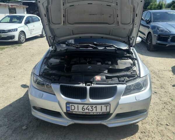 Сірий БМВ 3 Серія, об'ємом двигуна 2 л та пробігом 280 тис. км за 6500 $, фото 8 на Automoto.ua