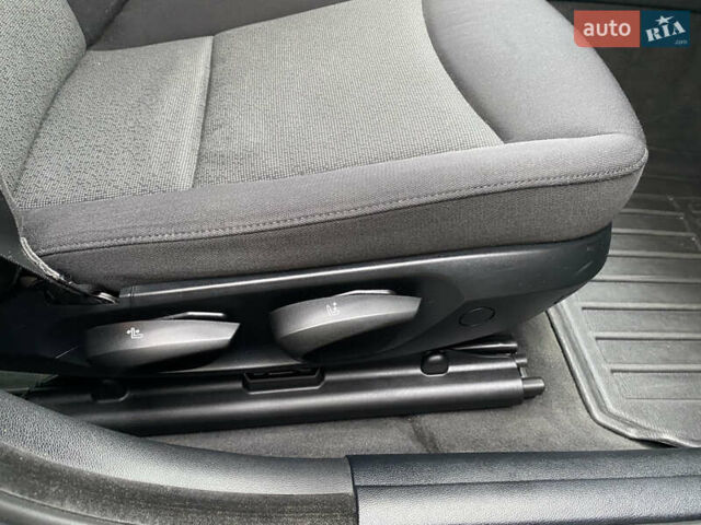 Серый БМВ 3 Серия, объемом двигателя 2 л и пробегом 217 тыс. км за 8500 $, фото 72 на Automoto.ua