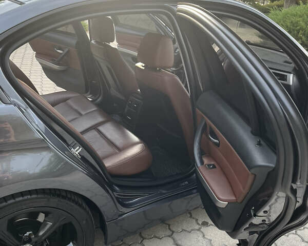 Серый БМВ 3 Серия, объемом двигателя 2 л и пробегом 280 тыс. км за 9000 $, фото 14 на Automoto.ua