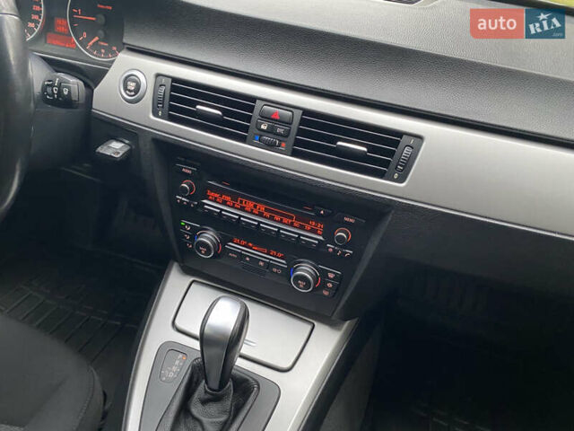 Серый БМВ 3 Серия, объемом двигателя 2 л и пробегом 217 тыс. км за 8500 $, фото 75 на Automoto.ua