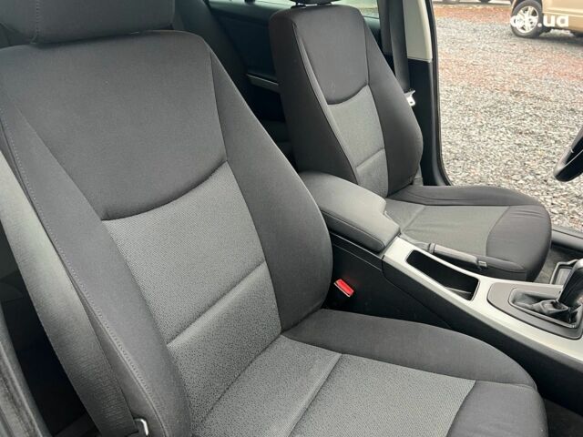 Серый БМВ 3 Серия, объемом двигателя 2 л и пробегом 217 тыс. км за 8990 $, фото 34 на Automoto.ua