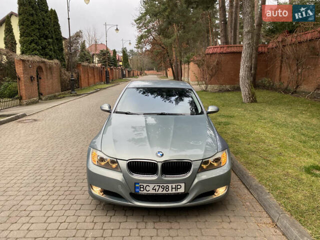 Серый БМВ 3 Серия, объемом двигателя 2 л и пробегом 217 тыс. км за 8500 $, фото 21 на Automoto.ua