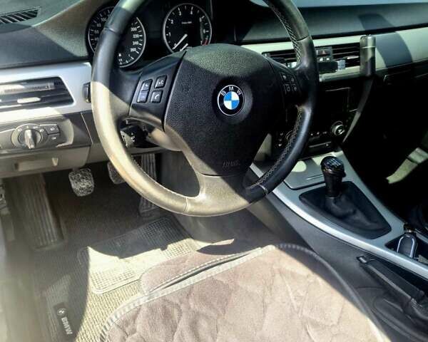 Сірий БМВ 3 Серія, об'ємом двигуна 2 л та пробігом 280 тис. км за 6500 $, фото 4 на Automoto.ua