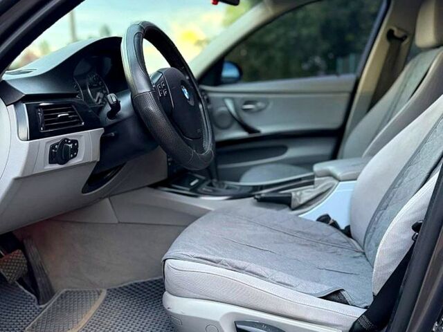 БМВ 3 Серия 2007 в Новомиргороде на Automoto.ua Серый БМВ 3 Серия, объемом двигателя 2 л и пробегом 234 тыс. км за 5800 $, фото 11 на Automoto.ua