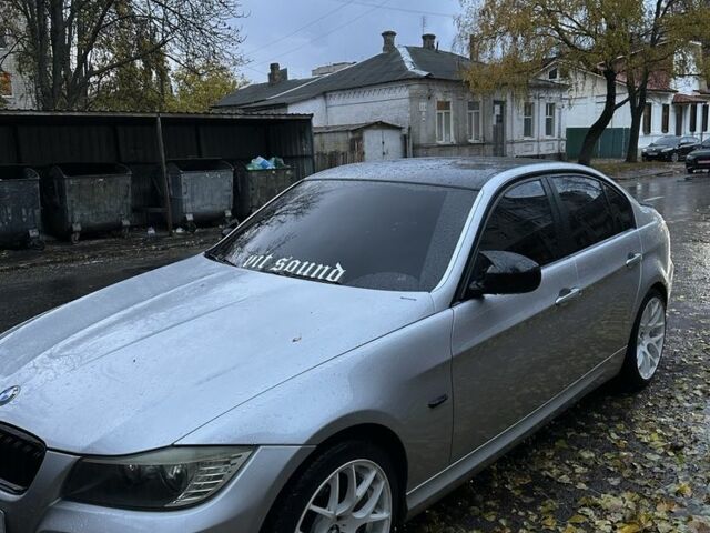 Серый БМВ 3 Серия, объемом двигателя 0 л и пробегом 230 тыс. км за 10200 $, фото 4 на Automoto.ua