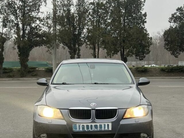 Сірий БМВ 3 Серія, об'ємом двигуна 2 л та пробігом 260 тис. км за 3200 $, фото 7 на Automoto.ua