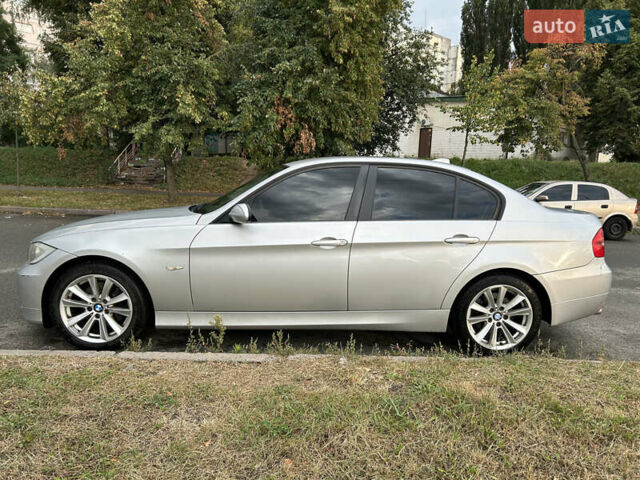 Серый БМВ 3 Серия, объемом двигателя 2 л и пробегом 387 тыс. км за 7300 $, фото 7 на Automoto.ua