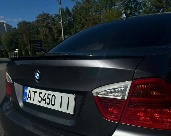 Серый БМВ 3 Серия, объемом двигателя 1.6 л и пробегом 305 тыс. км за 6800 $, фото 2 на Automoto.ua