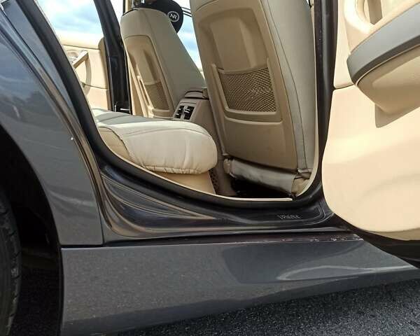 Серый БМВ 3 Серия, объемом двигателя 2 л и пробегом 144 тыс. км за 8500 $, фото 16 на Automoto.ua