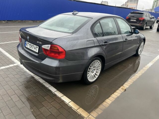 Серый БМВ 3 Серия, объемом двигателя 1.6 л и пробегом 290 тыс. км за 5880 $, фото 2 на Automoto.ua