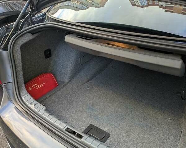 Серый БМВ 3 Серия, объемом двигателя 2 л и пробегом 267 тыс. км за 8700 $, фото 13 на Automoto.ua