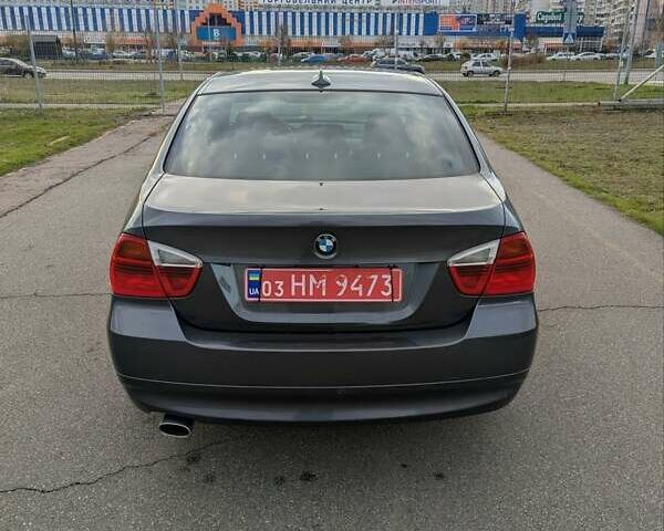 Серый БМВ 3 Серия, объемом двигателя 2 л и пробегом 267 тыс. км за 8700 $, фото 26 на Automoto.ua