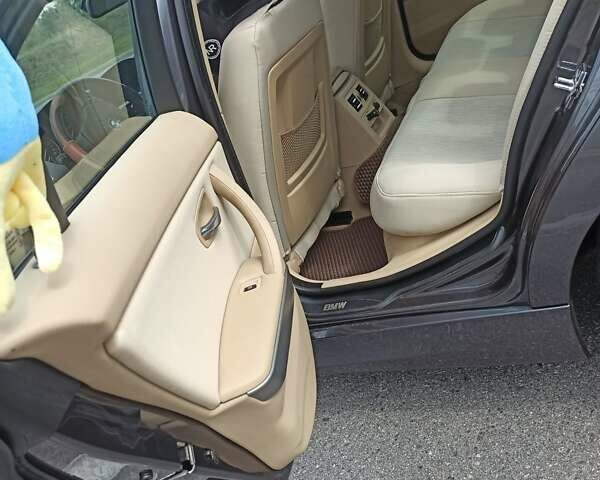 Серый БМВ 3 Серия, объемом двигателя 2 л и пробегом 144 тыс. км за 8500 $, фото 24 на Automoto.ua