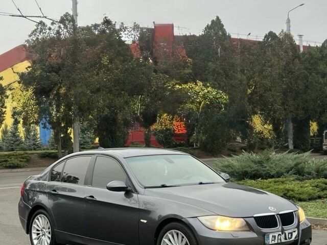 Сірий БМВ 3 Серія, об'ємом двигуна 2 л та пробігом 260 тис. км за 3200 $, фото 2 на Automoto.ua