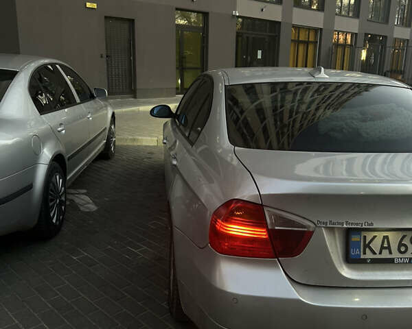 Сірий БМВ 3 Серія, об'ємом двигуна 2 л та пробігом 220 тис. км за 8200 $, фото 4 на Automoto.ua