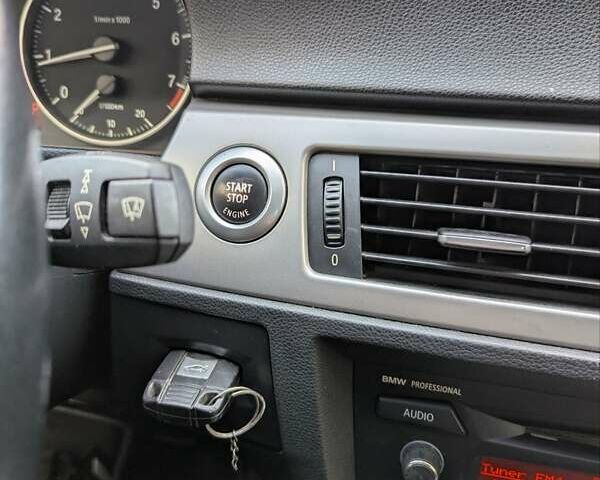 Серый БМВ 3 Серия, объемом двигателя 2 л и пробегом 267 тыс. км за 8700 $, фото 48 на Automoto.ua