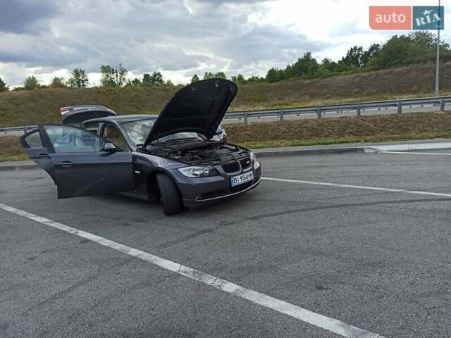 Серый БМВ 3 Серия, объемом двигателя 2 л и пробегом 144 тыс. км за 8500 $, фото 13 на Automoto.ua