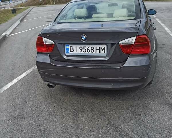 Серый БМВ 3 Серия, объемом двигателя 2 л и пробегом 144 тыс. км за 8500 $, фото 6 на Automoto.ua