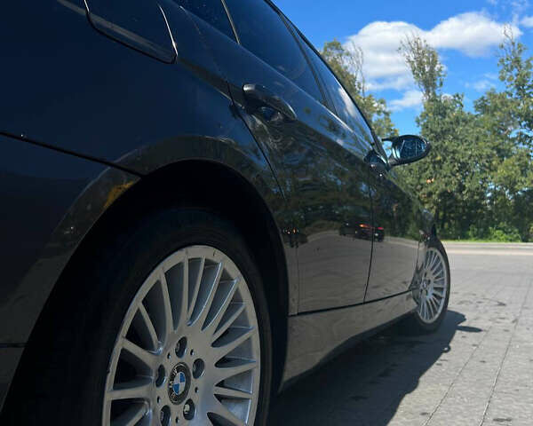 Серый БМВ 3 Серия, объемом двигателя 1.6 л и пробегом 305 тыс. км за 6800 $, фото 7 на Automoto.ua