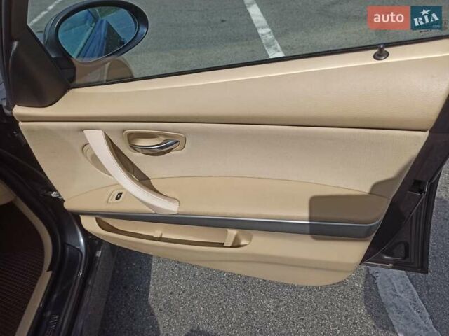 Серый БМВ 3 Серия, объемом двигателя 2 л и пробегом 144 тыс. км за 8500 $, фото 21 на Automoto.ua