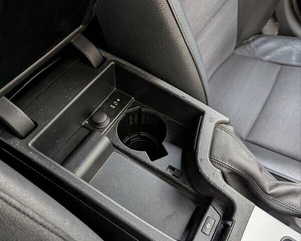 Серый БМВ 3 Серия, объемом двигателя 2 л и пробегом 267 тыс. км за 8700 $, фото 38 на Automoto.ua