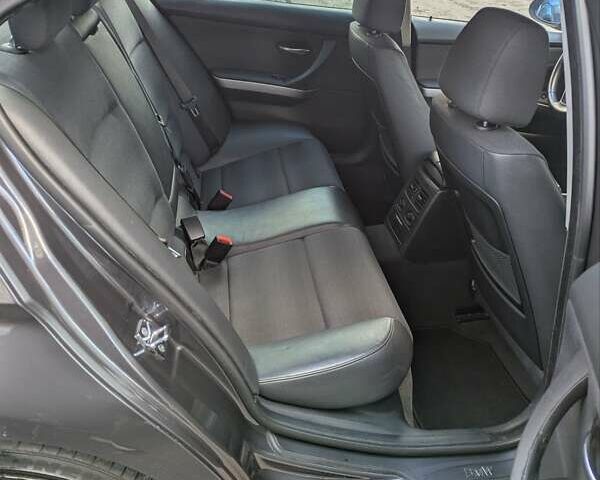 Серый БМВ 3 Серия, объемом двигателя 2 л и пробегом 267 тыс. км за 8700 $, фото 10 на Automoto.ua