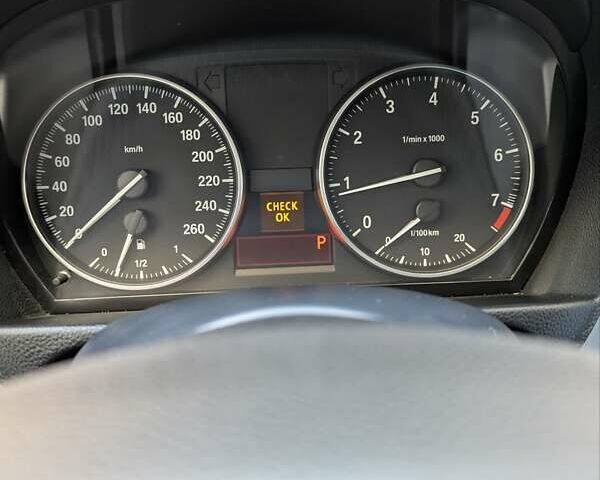 Серый БМВ 3 Серия, объемом двигателя 2 л и пробегом 267 тыс. км за 8700 $, фото 25 на Automoto.ua