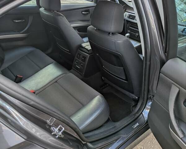 Серый БМВ 3 Серия, объемом двигателя 2 л и пробегом 267 тыс. км за 8700 $, фото 39 на Automoto.ua