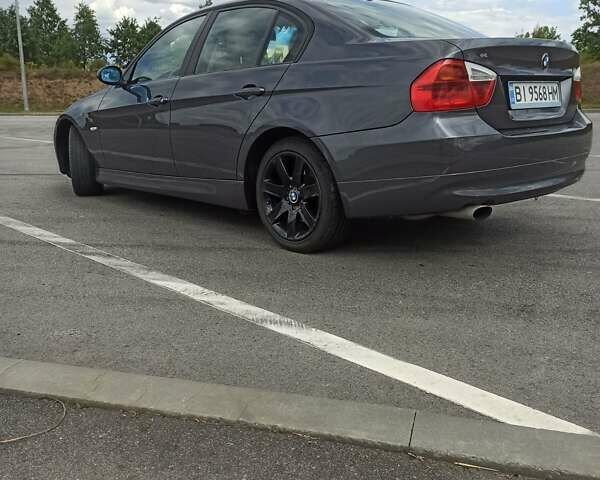 Серый БМВ 3 Серия, объемом двигателя 2 л и пробегом 144 тыс. км за 8500 $, фото 9 на Automoto.ua