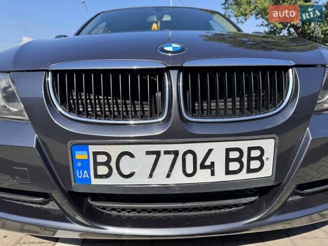 Серый БМВ 3 Серия, объемом двигателя 2 л и пробегом 280 тыс. км за 7100 $, фото 1 на Automoto.ua
