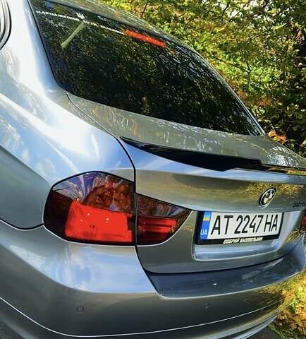 БМВ 3 Серия 2009 в Бурштыне на Automoto.ua Серый БМВ 3 Серия, объемом двигателя 2 л и пробегом 180 тыс. км за 8700 $, фото 7 на Automoto.ua
