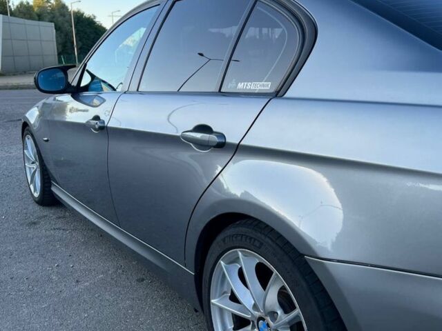 Сірий БМВ 3 Серія, об'ємом двигуна 2 л та пробігом 351 тис. км за 8999 $, фото 5 на Automoto.ua