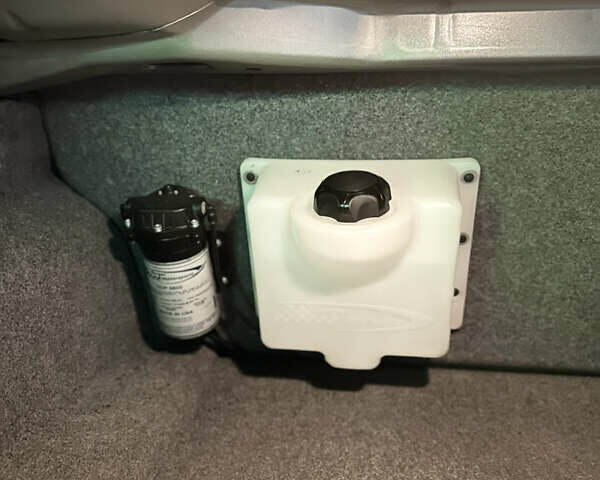 Сірий БМВ 3 Серія, об'ємом двигуна 2.98 л та пробігом 216 тис. км за 12999 $, фото 17 на Automoto.ua