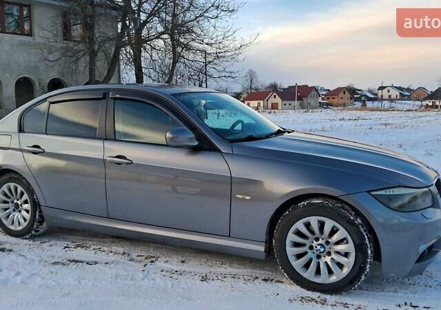 Серый БМВ 3 Серия, объемом двигателя 1.6 л и пробегом 240 тыс. км за 7800 $, фото 16 на Automoto.ua