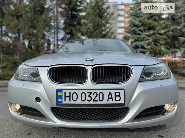 Серый БМВ 3 Серия, объемом двигателя 2 л и пробегом 275 тыс. км за 8500 $, фото 6 на Automoto.ua