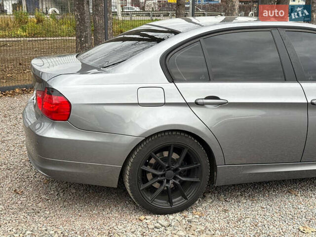 Сірий БМВ 3 Серія, об'ємом двигуна 2 л та пробігом 221 тис. км за 8500 $, фото 17 на Automoto.ua
