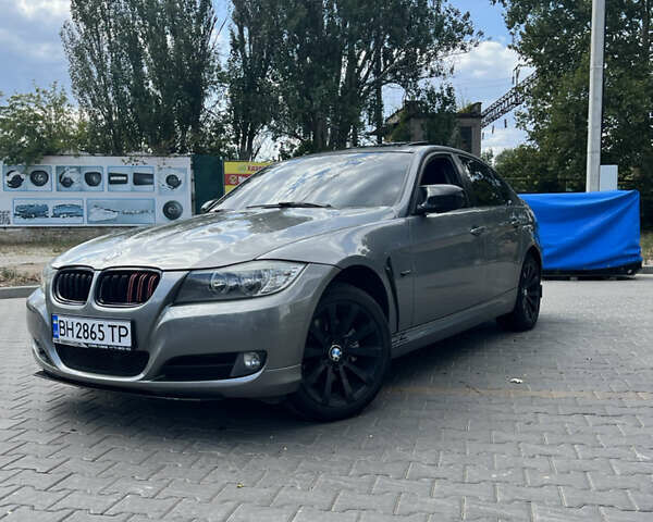 Серый БМВ 3 Серия, объемом двигателя 2.5 л и пробегом 176 тыс. км за 9100 $, фото 22 на Automoto.ua