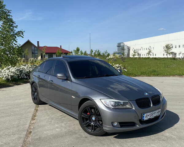 Сірий БМВ 3 Серія, об'ємом двигуна 2.5 л та пробігом 256 тис. км за 11000 $, фото 2 на Automoto.ua