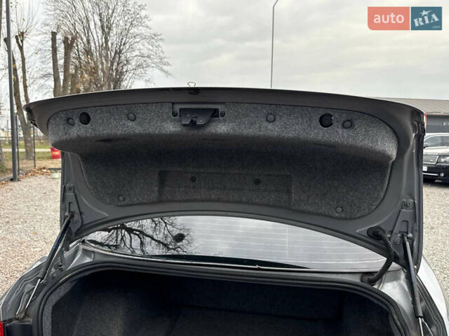 Сірий БМВ 3 Серія, об'ємом двигуна 2 л та пробігом 221 тис. км за 8500 $, фото 27 на Automoto.ua