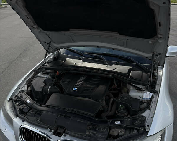 Серый БМВ 3 Серия, объемом двигателя 2 л и пробегом 247 тыс. км за 10590 $, фото 30 на Automoto.ua