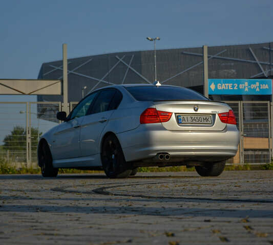 Серый БМВ 3 Серия, объемом двигателя 3 л и пробегом 280 тыс. км за 8300 $, фото 5 на Automoto.ua