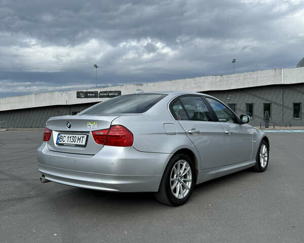 Серый БМВ 3 Серия, объемом двигателя 2 л и пробегом 247 тыс. км за 10590 $, фото 6 на Automoto.ua