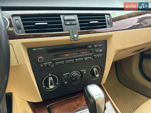 Сірий БМВ 3 Серія, об'ємом двигуна 2 л та пробігом 221 тис. км за 8500 $, фото 40 на Automoto.ua