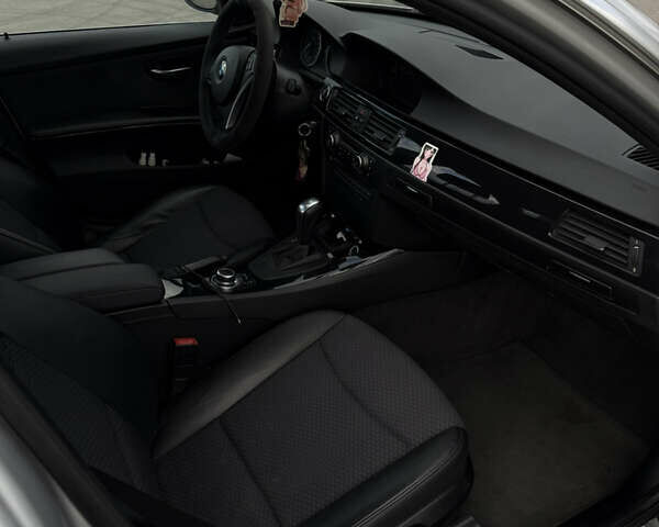 Серый БМВ 3 Серия, объемом двигателя 2 л и пробегом 247 тыс. км за 10590 $, фото 18 на Automoto.ua