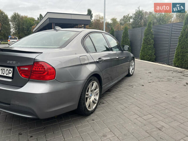 Серый БМВ 3 Серия, объемом двигателя 3 л и пробегом 224 тыс. км за 8990 $, фото 4 на Automoto.ua