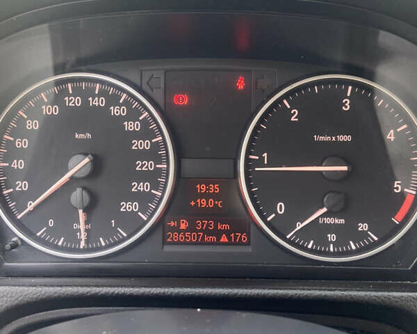 Серый БМВ 3 Серия, объемом двигателя 2 л и пробегом 286 тыс. км за 9000 $, фото 11 на Automoto.ua